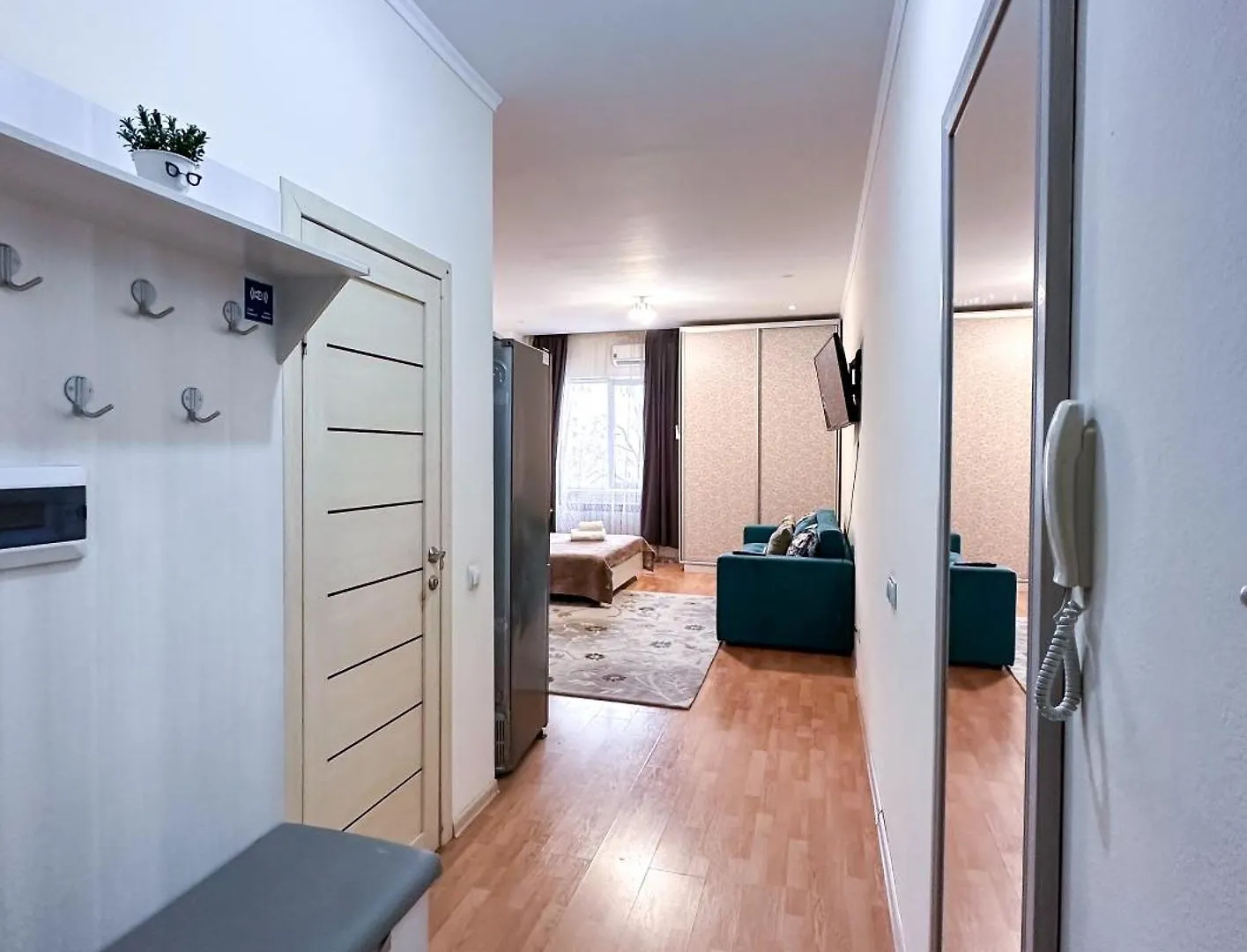 Apartment Светлая 1-Комнатная Квартира В Городе Almaty